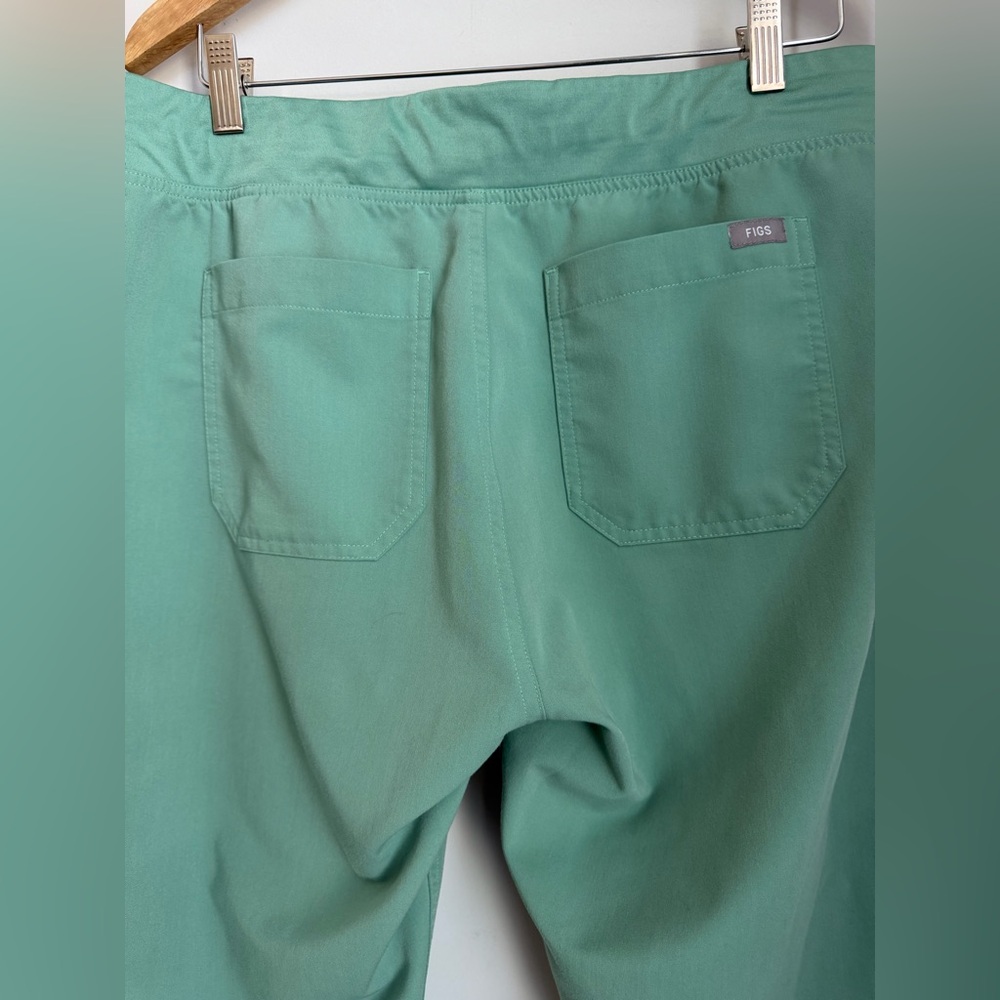 FIGS Scrub Pants Large Petite L/P Light Green Technical Collection - Picture 6 of 8